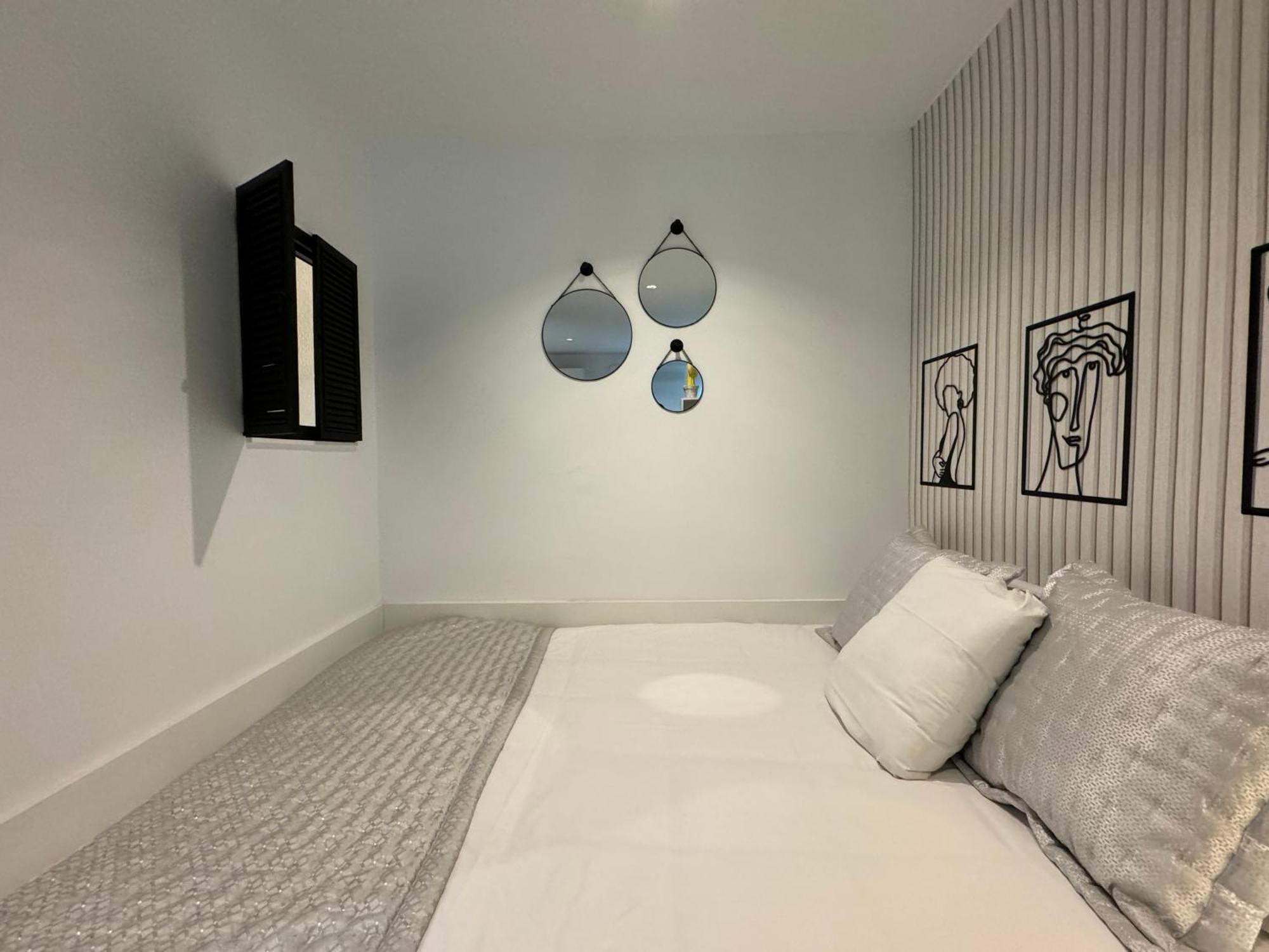 Luxury Flat City Center Full Equipe Non Touristic Madri Exterior foto