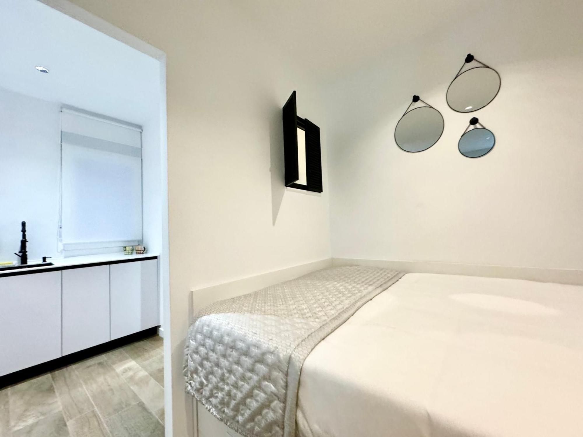 Luxury Flat City Center Full Equipe Non Touristic Madri Exterior foto