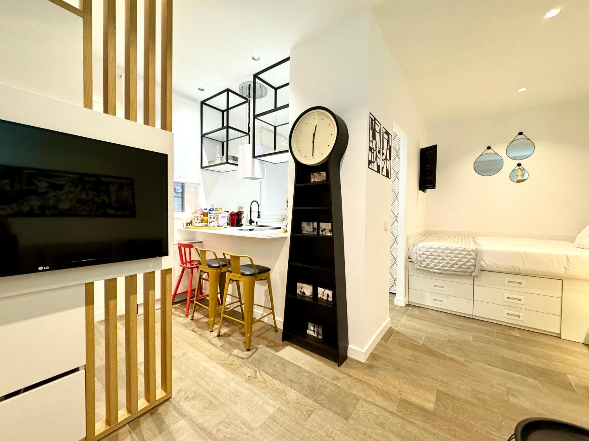 Luxury Flat City Center Full Equipe Non Touristic Madri Exterior foto