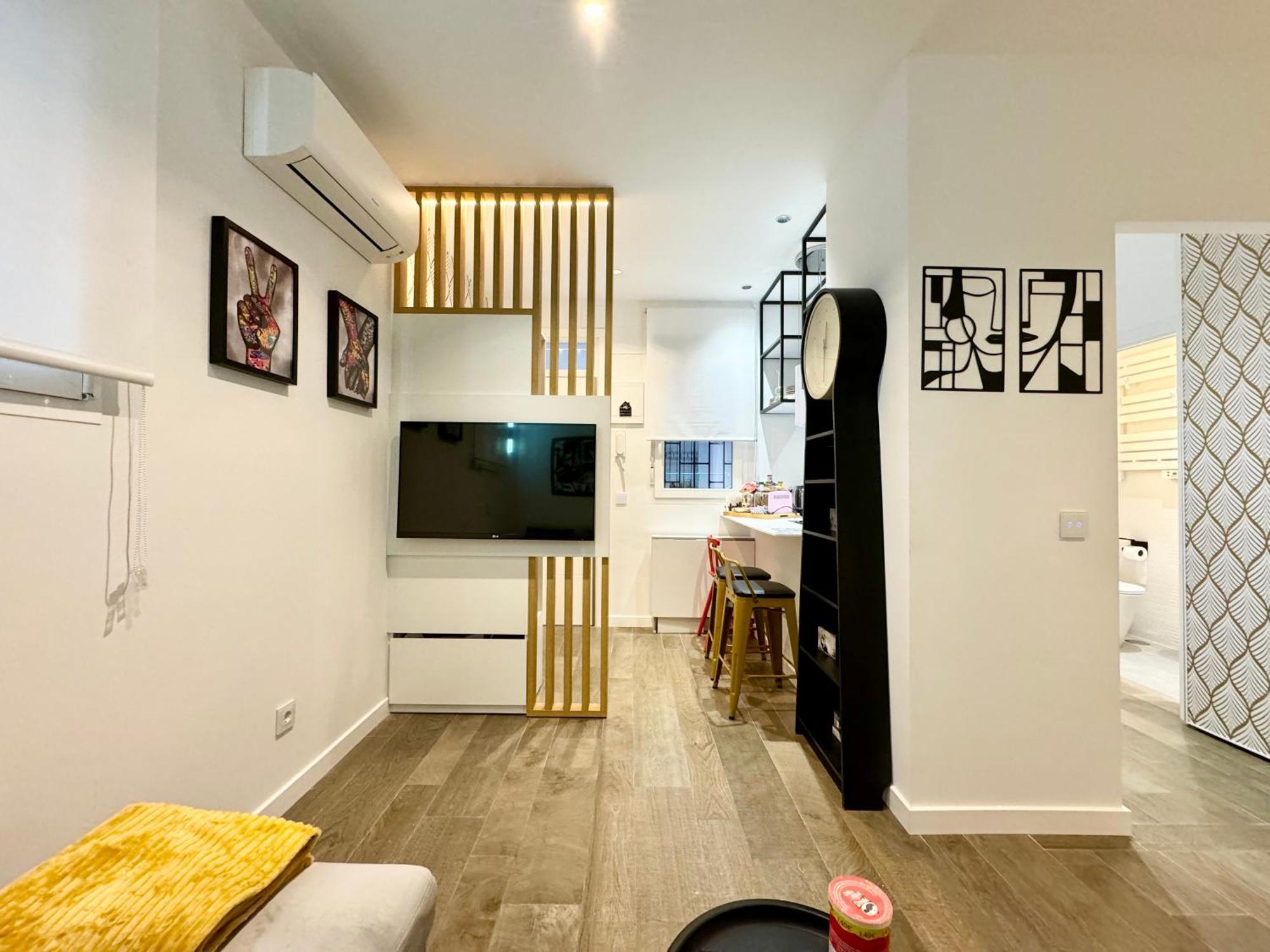 Luxury Flat City Center Full Equipe Non Touristic Madri Exterior foto